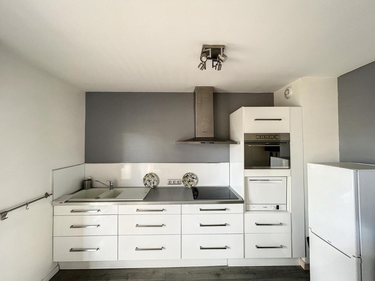 City & Cosy, Lyon Charcot- Wifi - Lave Linge - Balcon - Parking Bagian luar foto