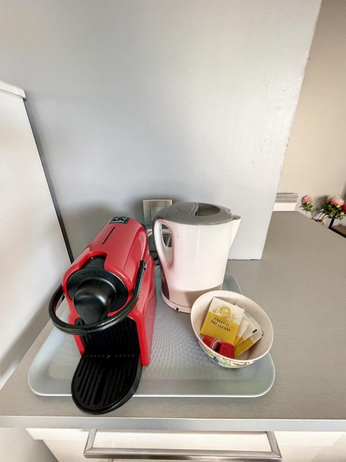 City & Cosy, Lyon Charcot- Wifi - Lave Linge - Balcon - Parking Bagian luar foto